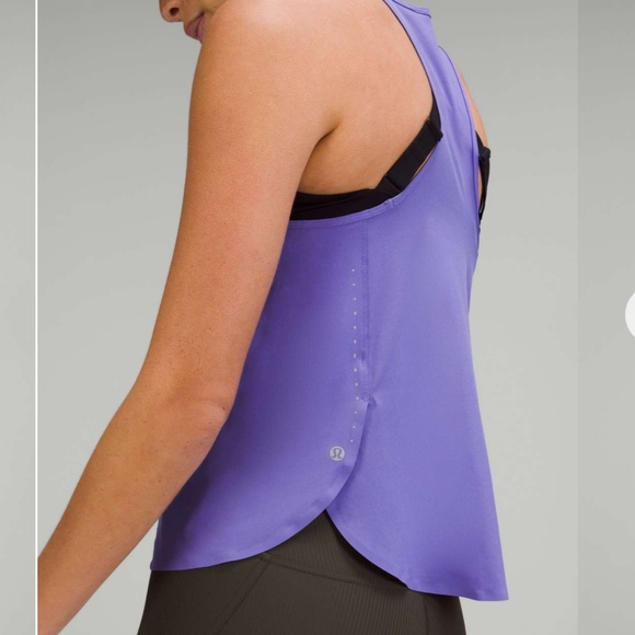 Lululemon Lightweight Stretch Running Tank Top in Indigo - Picture 3 of 6